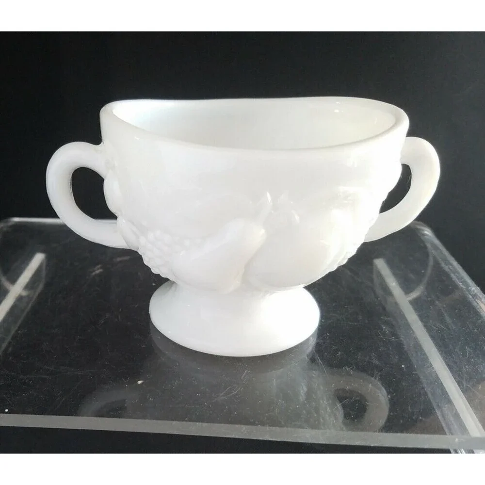 Vintage Milk Glass Harvest sugar bowl double handles no lid